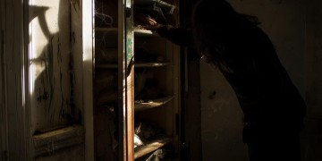 掏壁橱物业该管吗？